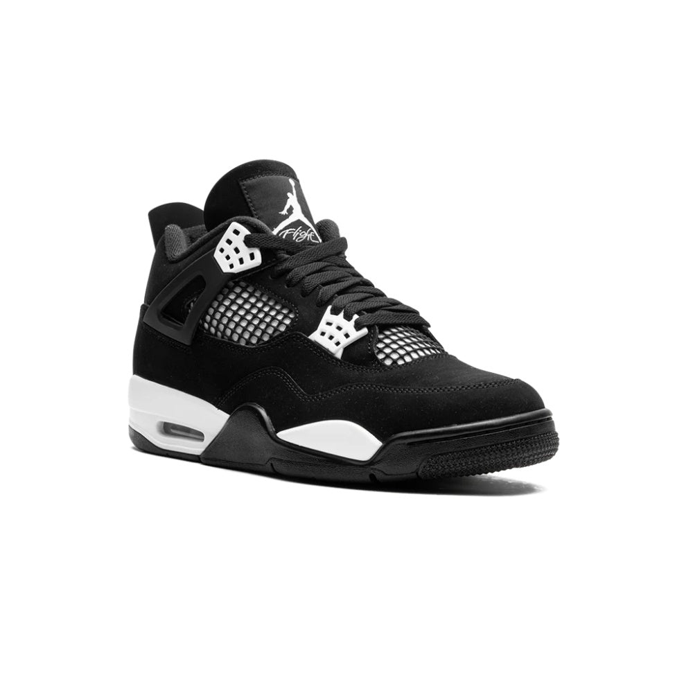 Air Jordan 4 Retro White Thunder FQ8138-001